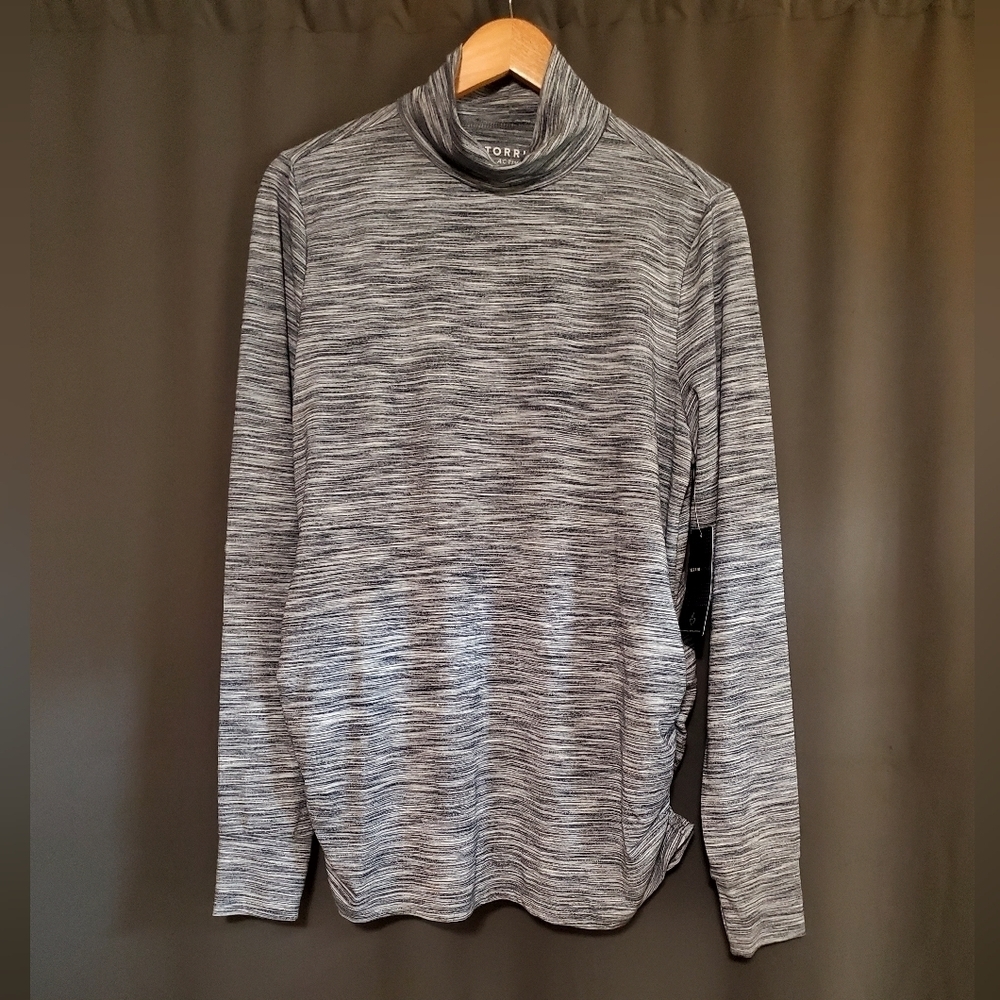 Torrid Active Gray Heather Mock Turtle Neck Ruched Activewear Top Size 1X NWT